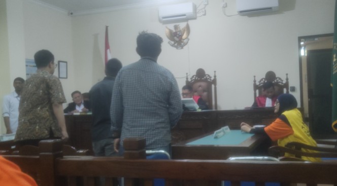 Sidang oknum Notaris